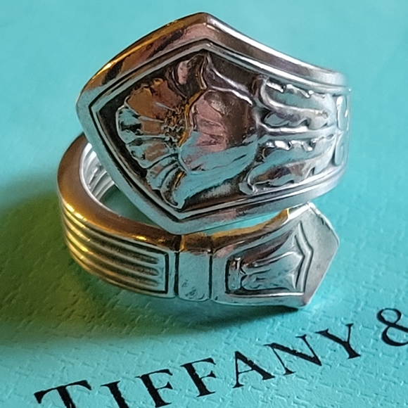 Tiffany & Co. Jewelry - 1912 Tiffany & Company Spoon Ring Poppy Flower in Sterling Silver #85 size 6